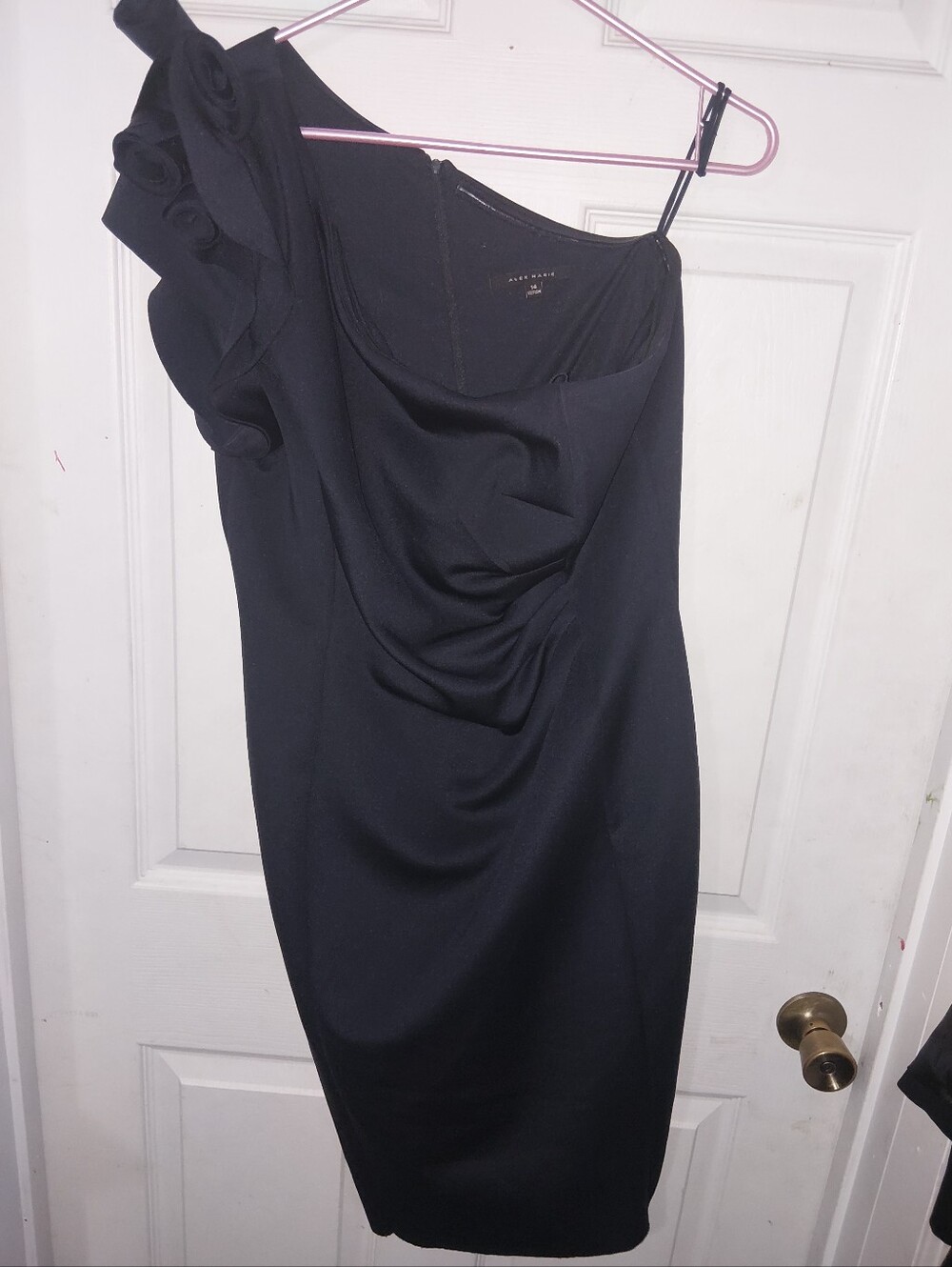 Alex Marie Black One-Shoulder Ruffle Cocktail Dress